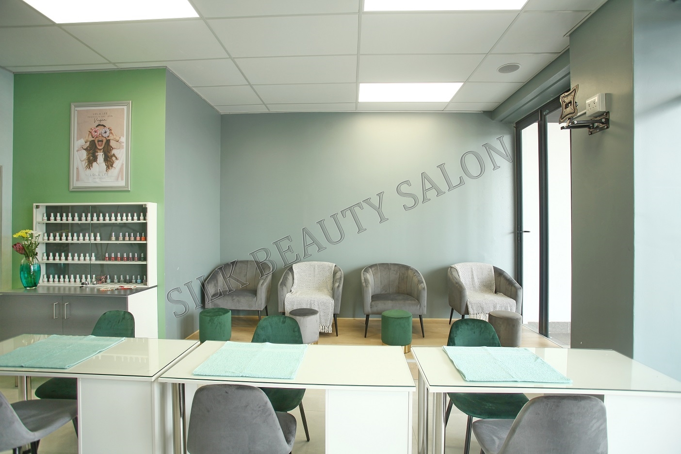 SilkBeauty Salon Slider Images